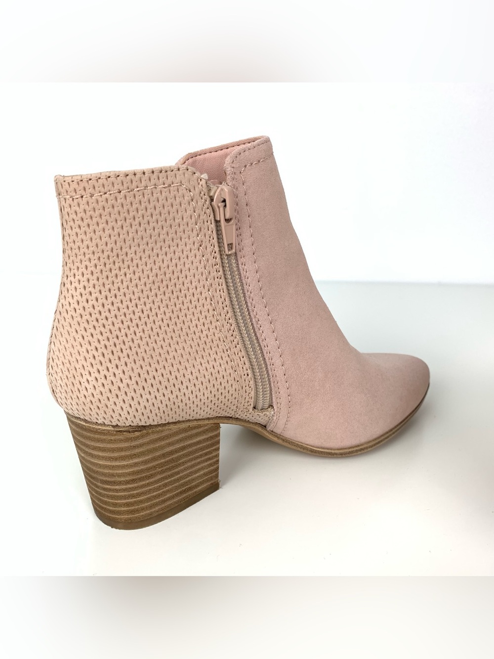 Ankle Boots Suede Leather Aldo Pink Chunky Heel Sz 6.5 US Romantic Light Fairy - Picture 5 of 16